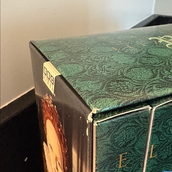 BBC Video - Elizabeth R (VHS, 1995, 6-Tape Set) Glenda Jackson Historical Drama - Picture 13 of 13